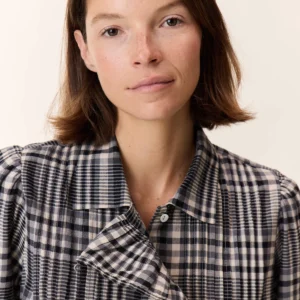 Clause Blouse Leon & Harper